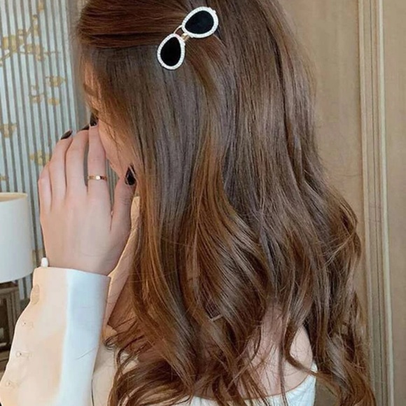 2pc Sunglasses Alligator Hair Clips 🕶 - Picture 4 of 4